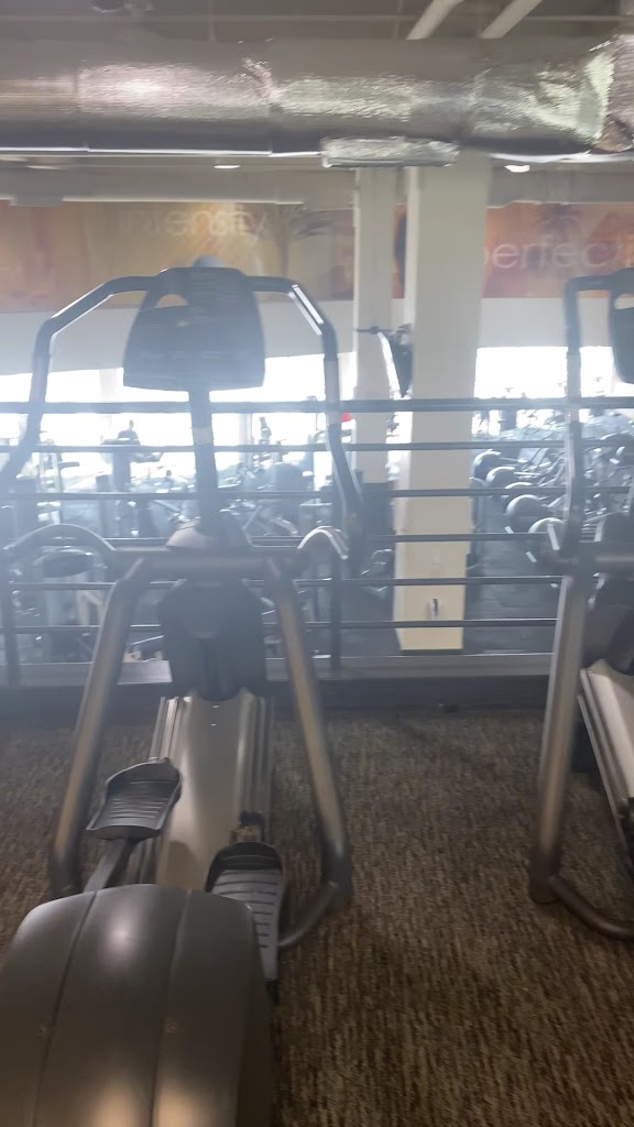  LA Fitness