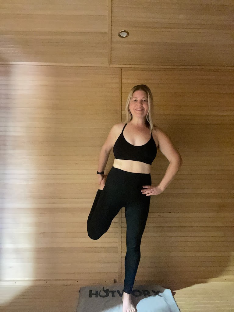  HOTWORX - Woodlands TX - Six Pines