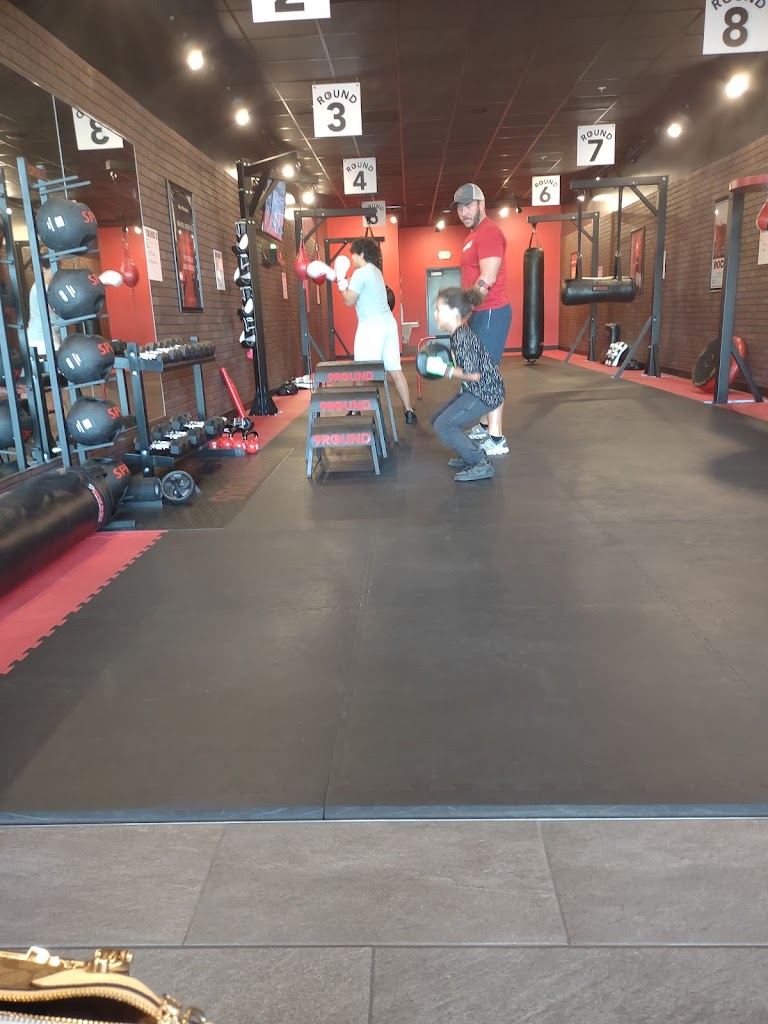  9Round Kickboxing Fitness