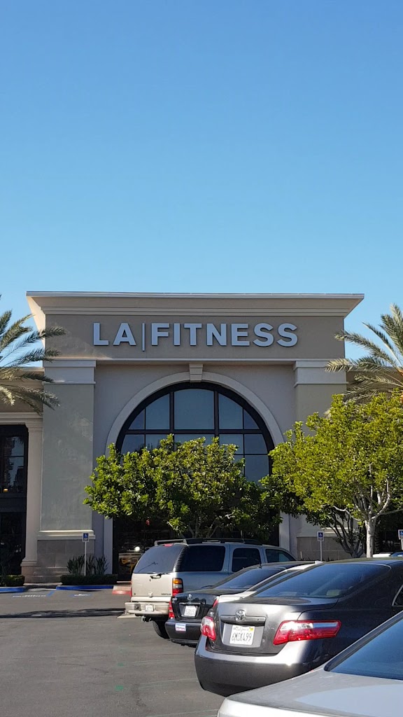  LA Fitness
