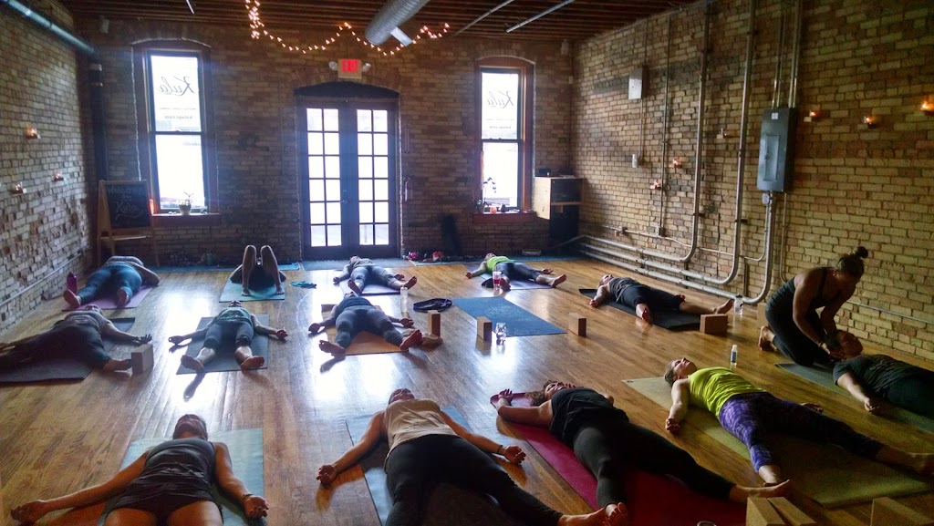  Kula Yoga GR Wealthy