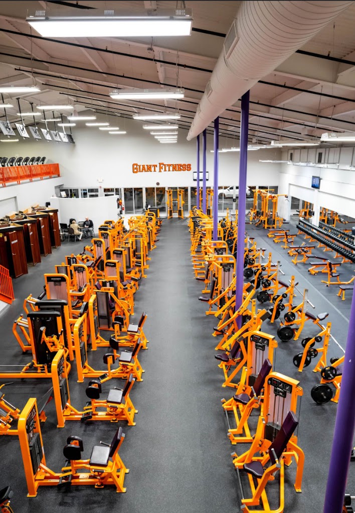  Giant Fitness