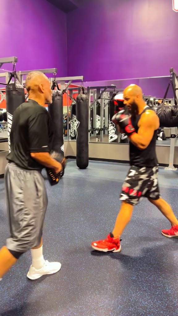  Crunch Fitness - Warner Robins