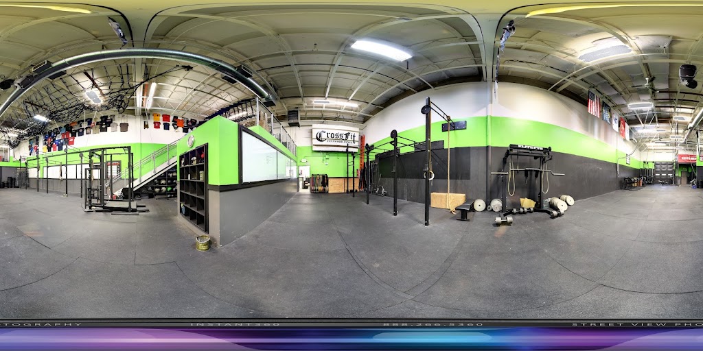  Lynnwood CrossFit Local's Gym
