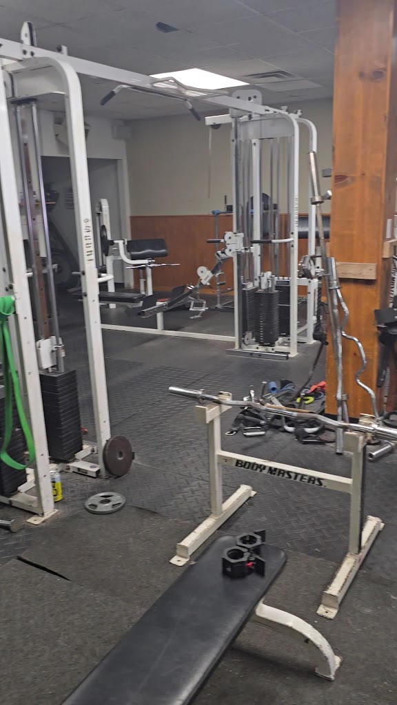  Grizzly’s Hardcore Gym