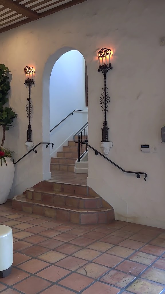  Toluca Lake Tennis and Fitness Club