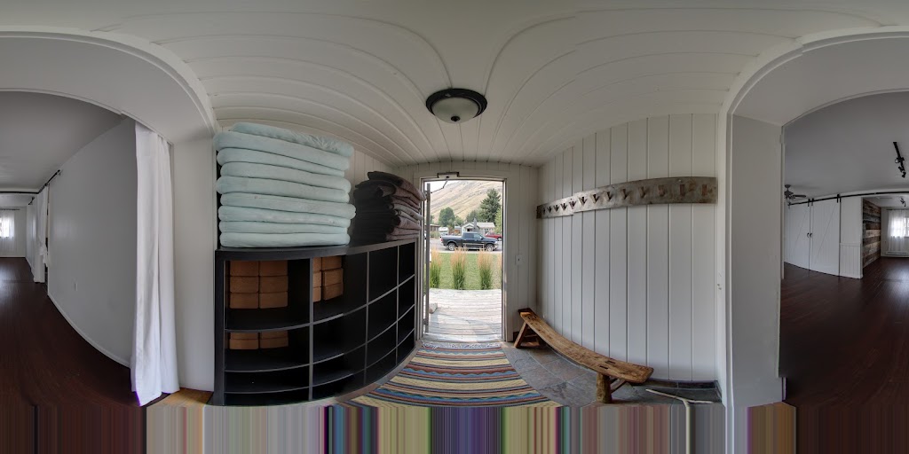  Inversion Yoga, Pilates & Cafe