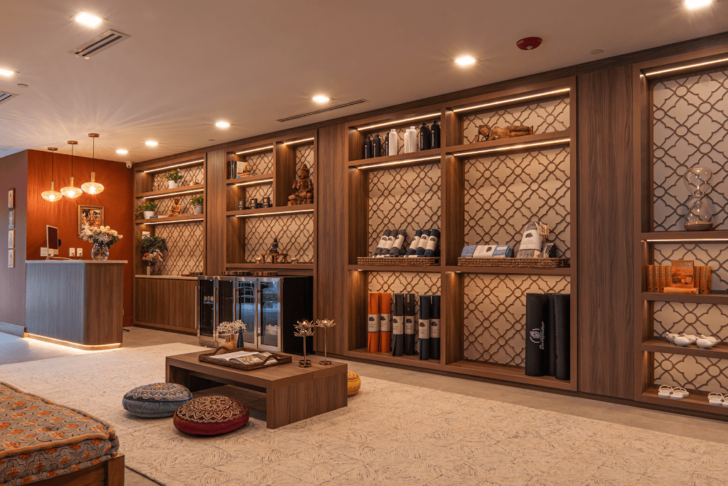  Anuttara Yoga Boca Raton