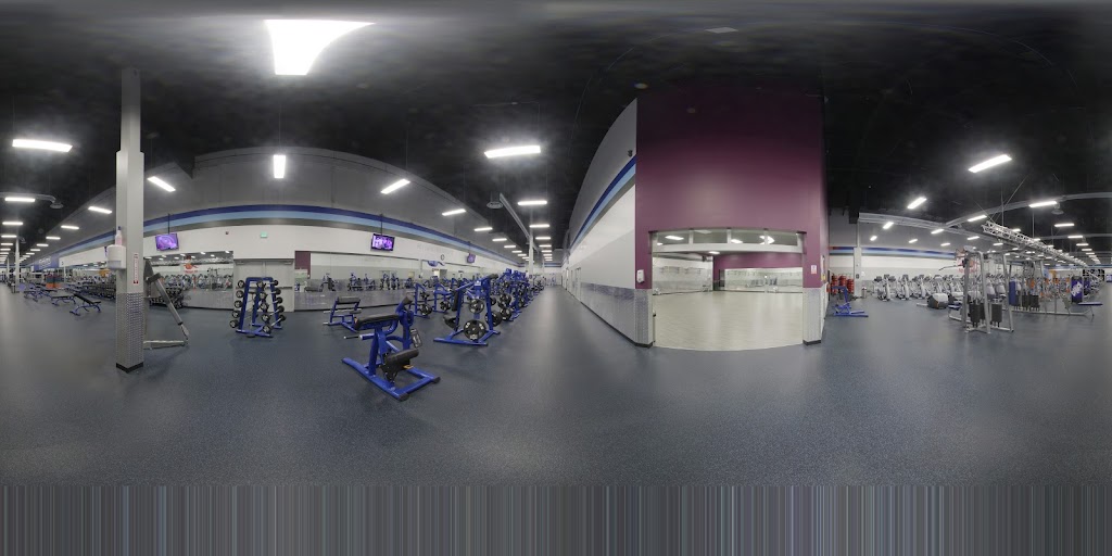  Crunch Fitness - Silverdale