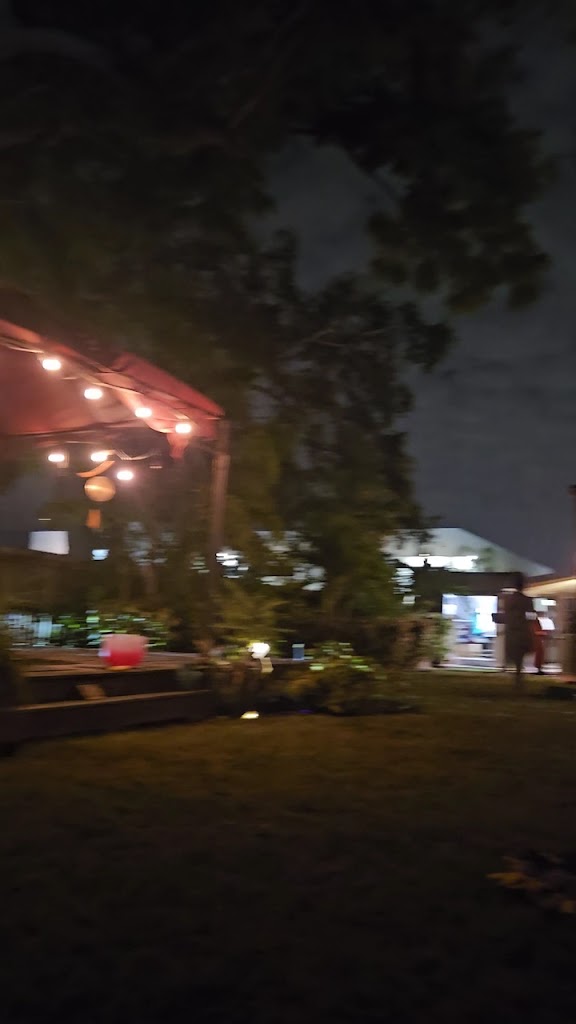  A Little Twisted Yoga Studio