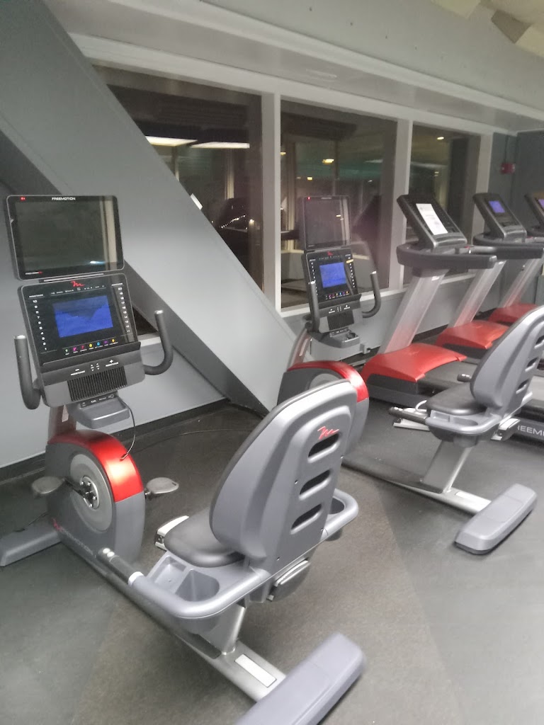  Grove Fitness Club & Spa