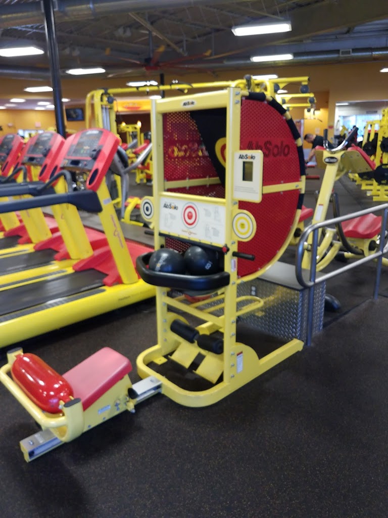  Retro Fitness