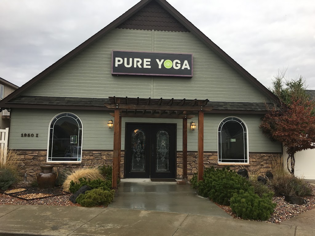  Pure Yoga
