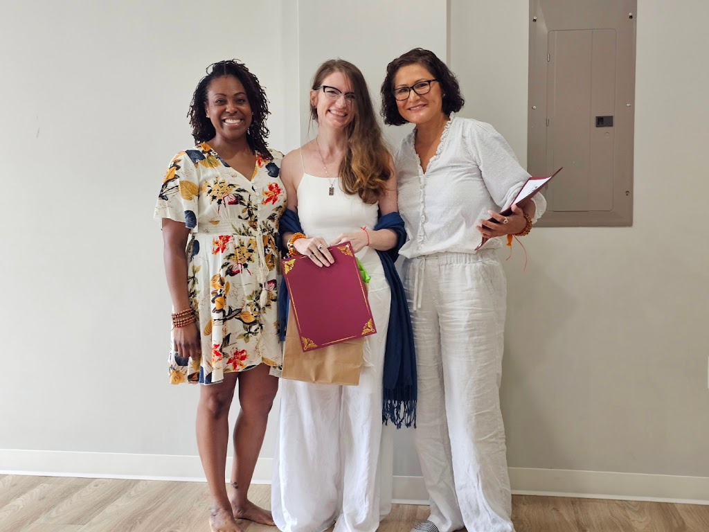  House of Yoga Academy