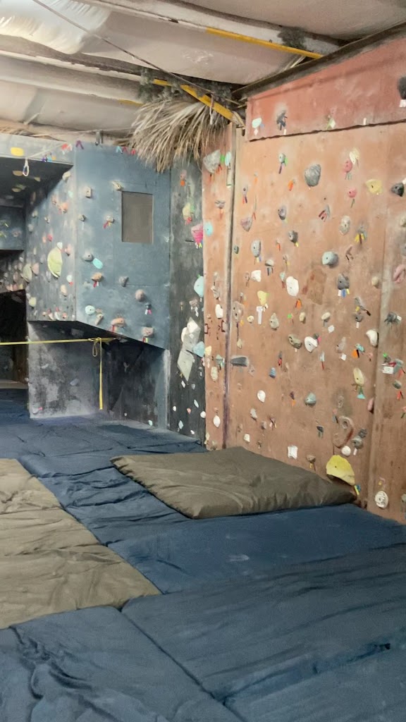  The Bouldering Garden