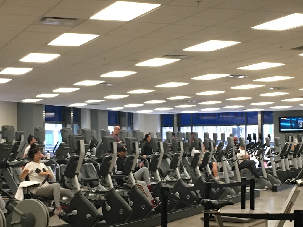  LA Fitness