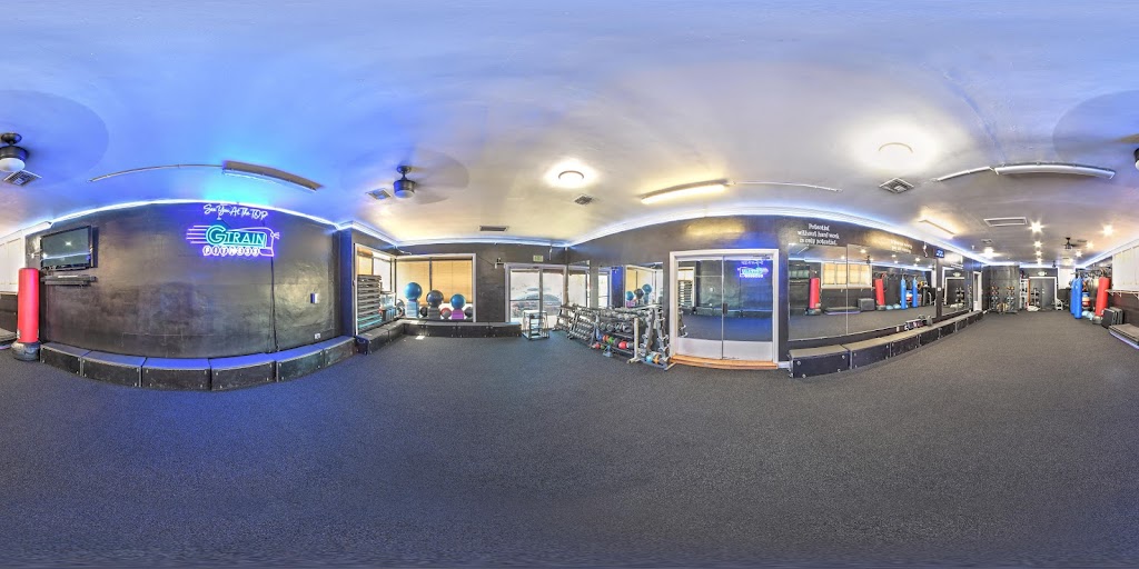 G-Train Fitness Center