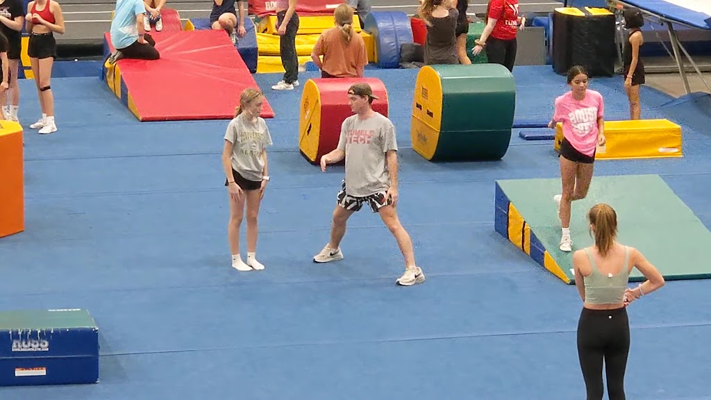  Tumble Tech