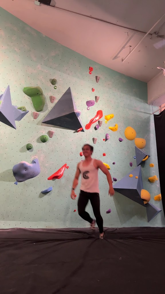  Bouldering Project - Poplar