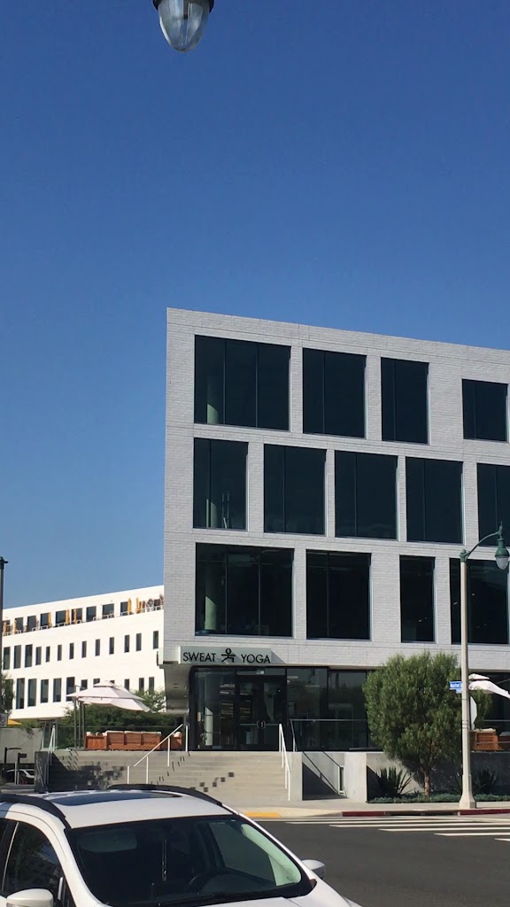  Sweat Yoga Playa Vista