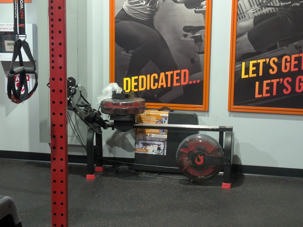  HOTWORX - Maple Grove, MN - The Grove