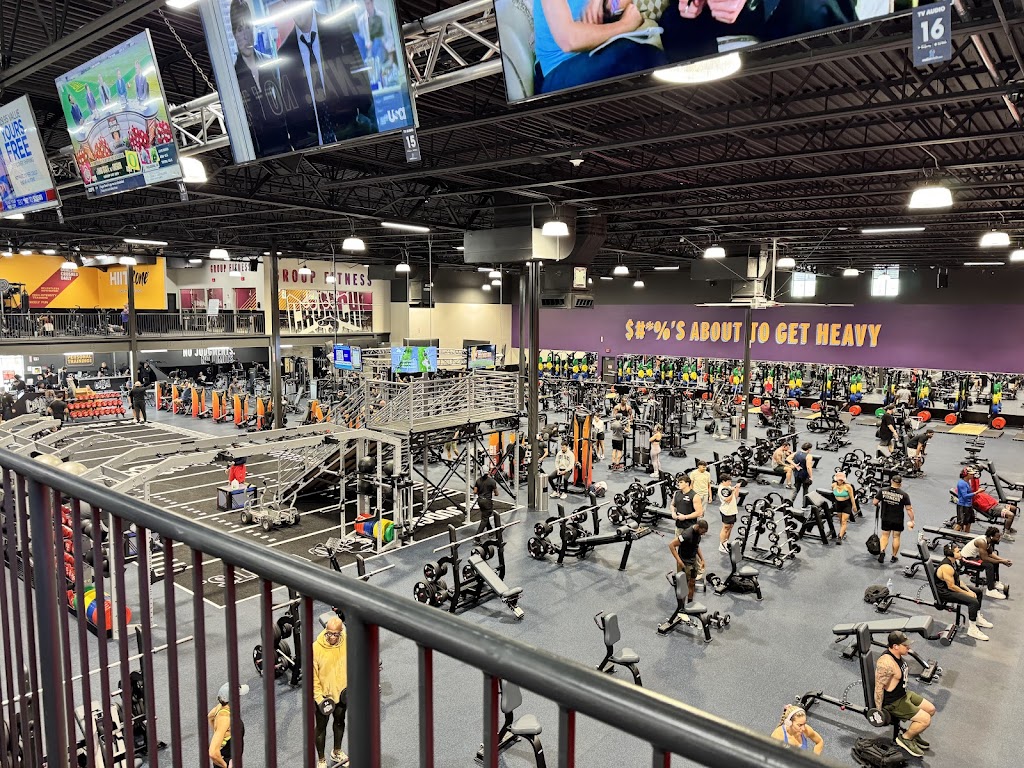  Crunch Fitness - Lake Worth