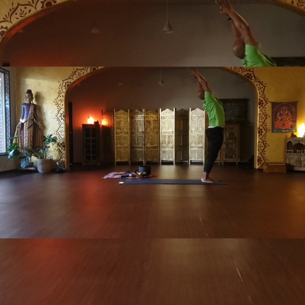  Yogalution Movement & Wellness