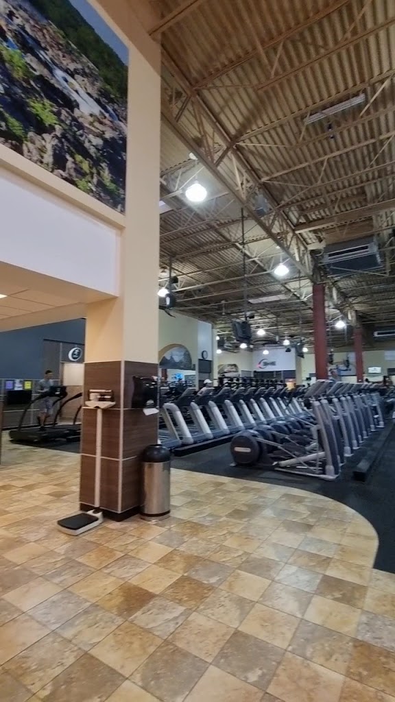  Onelife Fitness - Fairfax