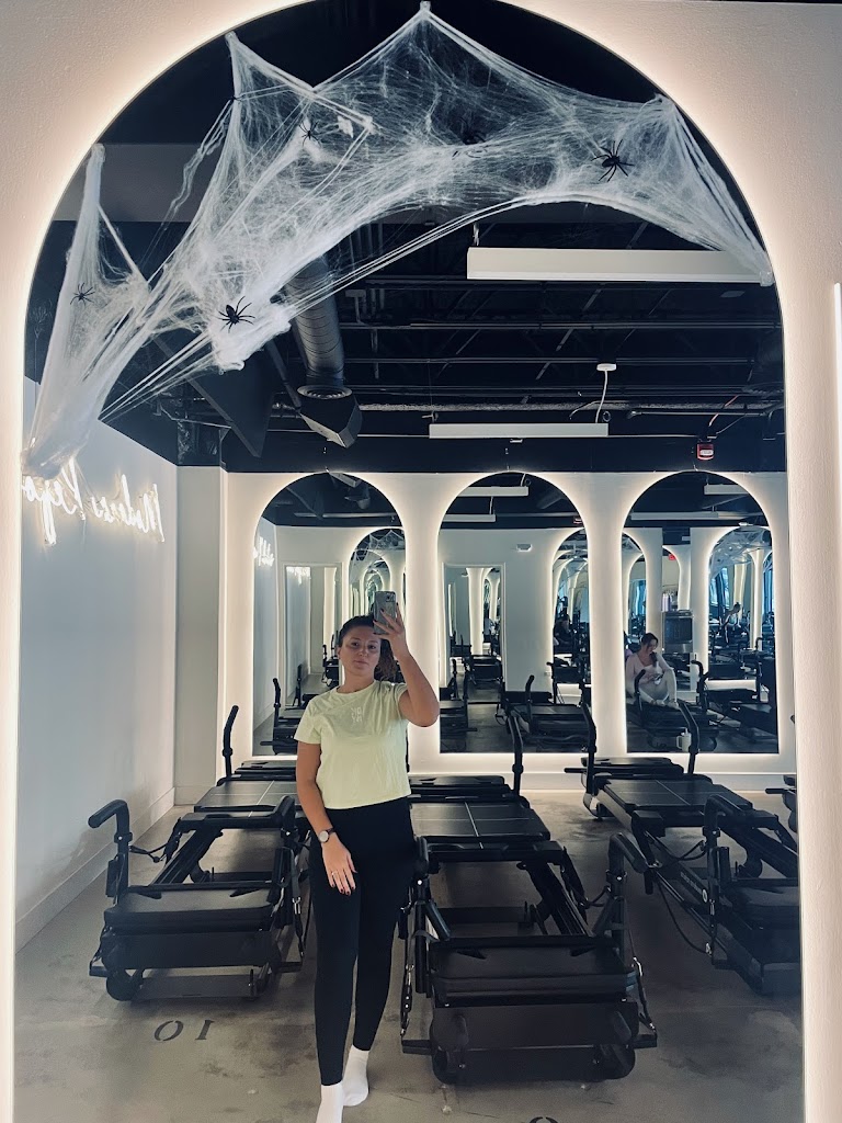  Modern Reform Pilates