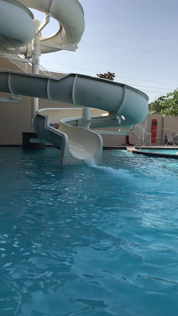  Red Lerille's Health & Racquet Club