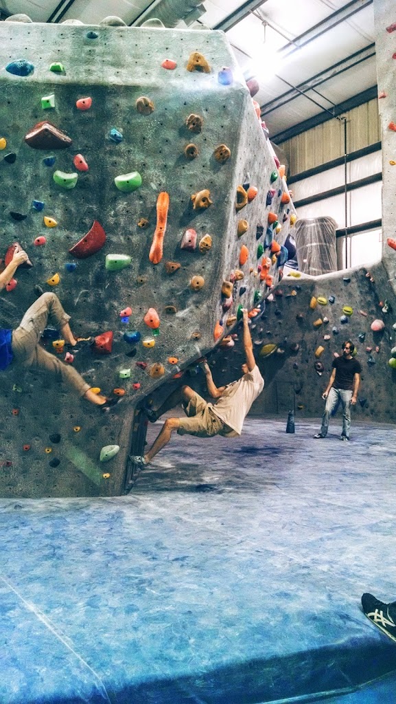  High Point Climbing and Fitness - Riverside