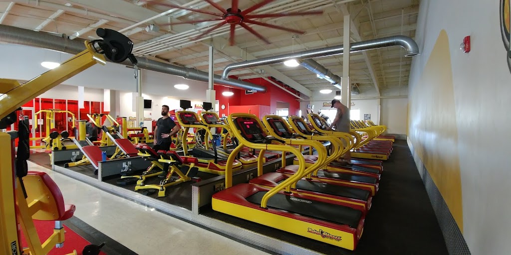  Retro Fitness
