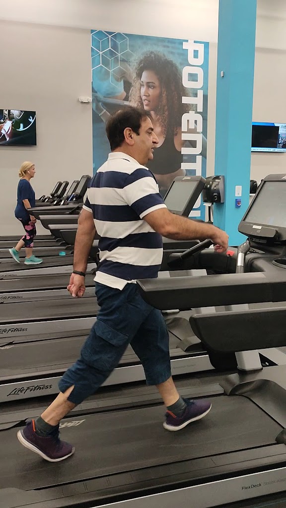  CLUB4 Fitness Flower Mound