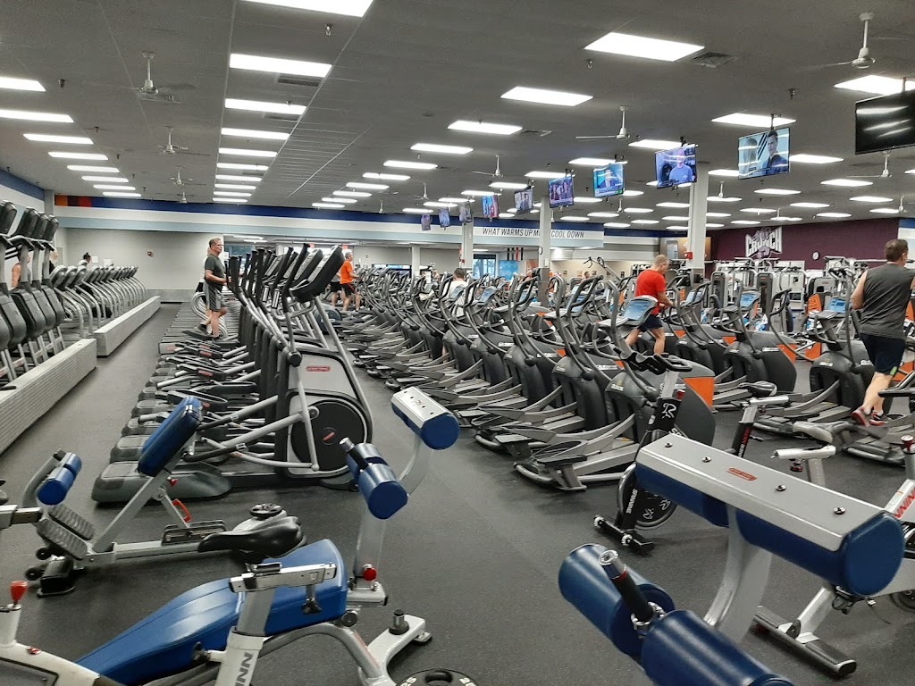  Crunch Fitness - Oakland Park