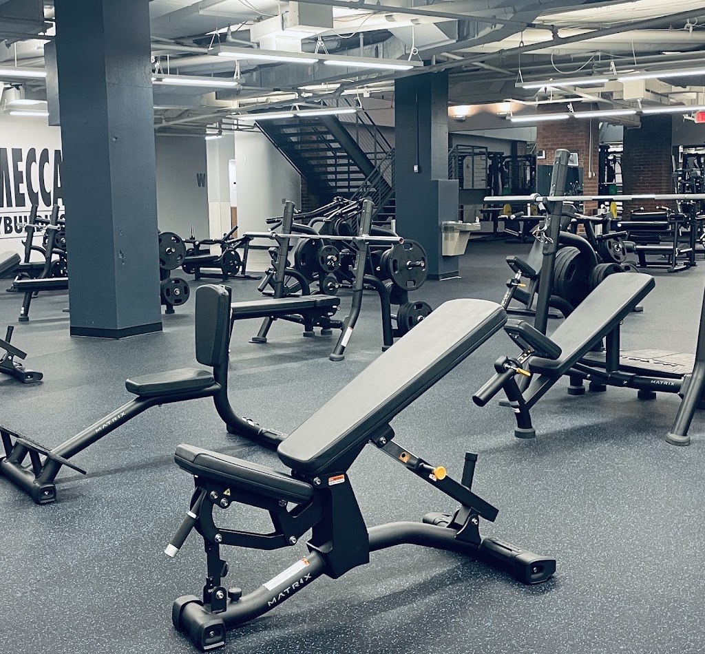  Gold's Gym - Dupont Circle