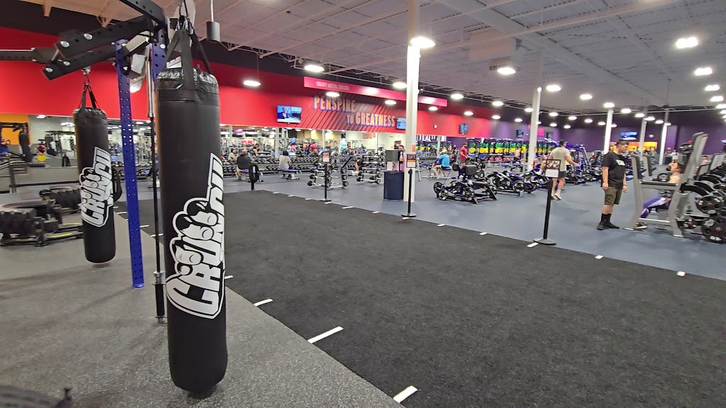  Crunch Fitness - Oklahoma City, OK