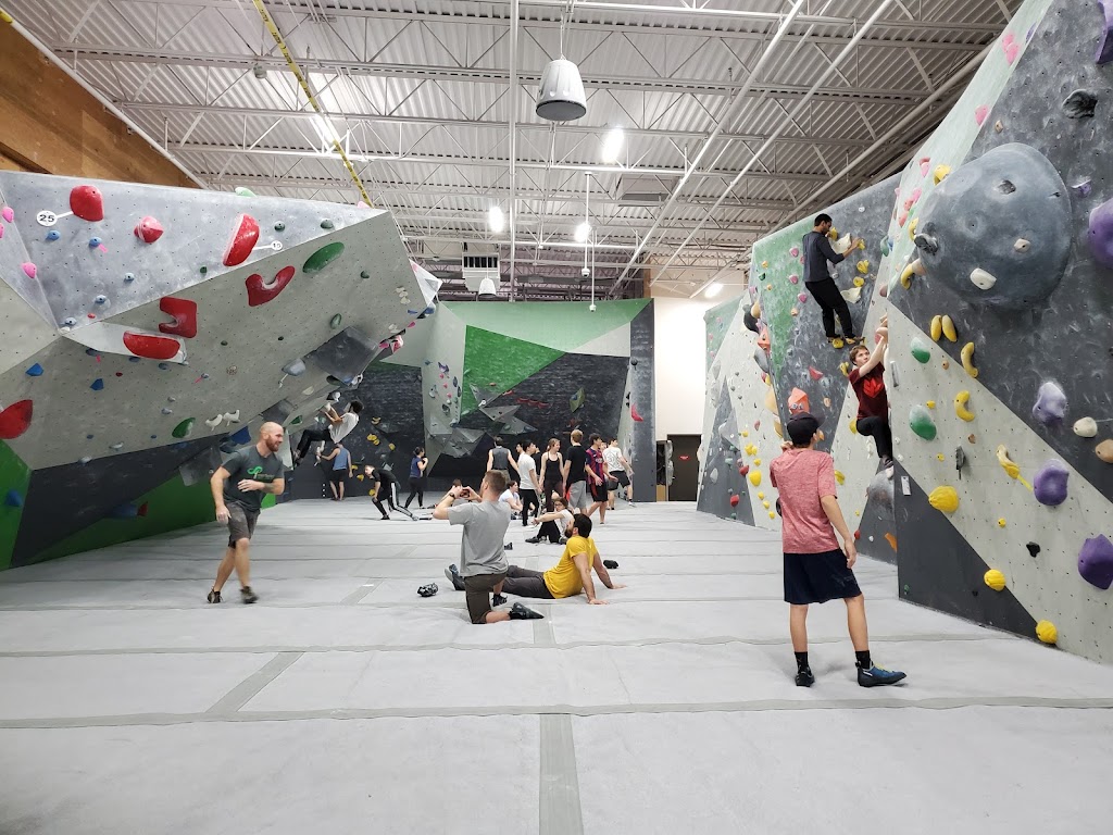  Edgeworks Climbing Bellevue