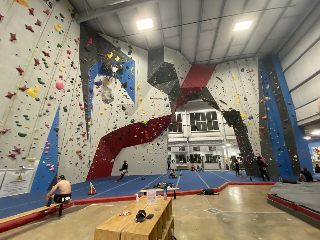  Inner Peaks South End