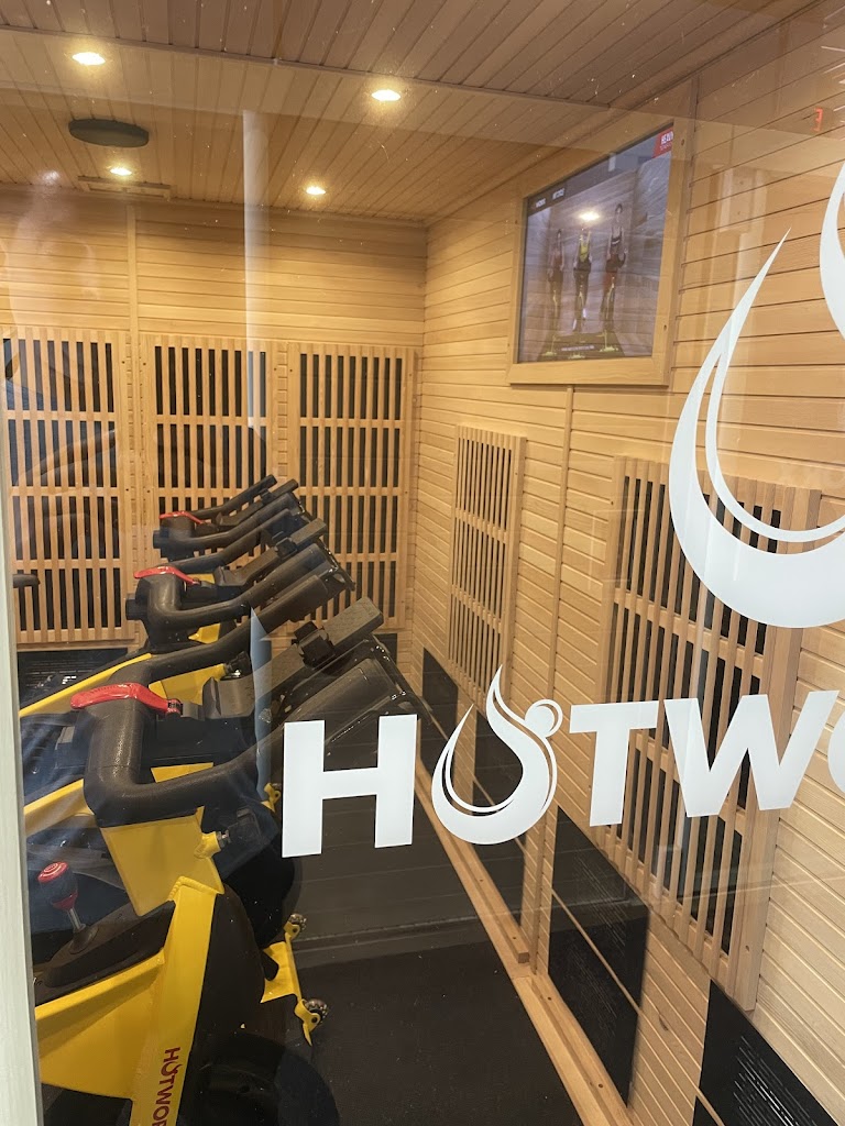  HOTWORX - Livingston, NJ - Town Center