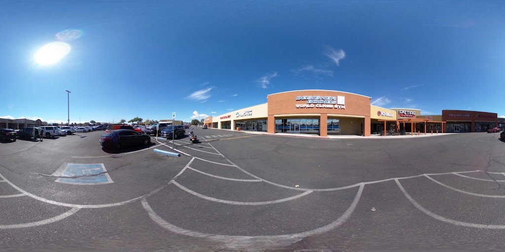  Designer Bodies 'WORLD CLASS GYM'