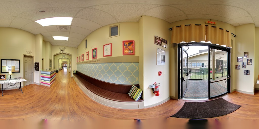  Arkansas Academy of Dance