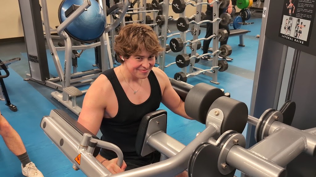  College of San Mateo Athletic Center