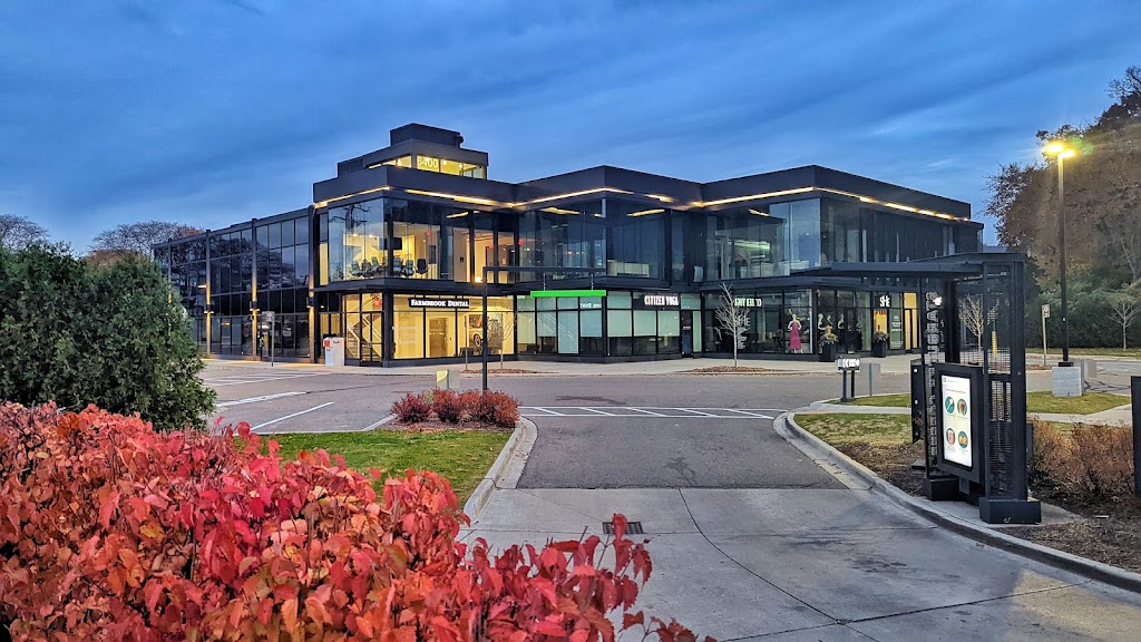  Citizen Yoga Bloomfield