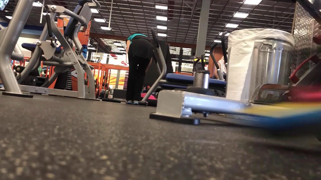  Crunch Fitness - Bloomingdale