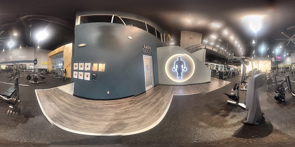  Gold's Gym
