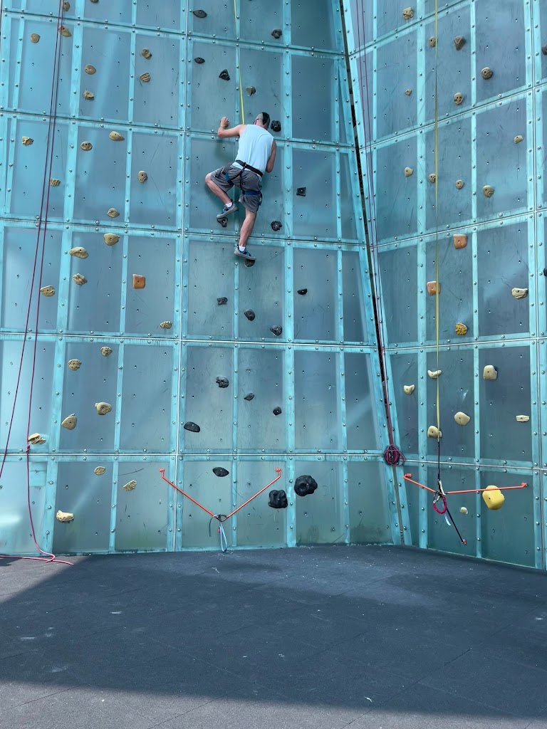  High Point Climbing and Fitness - Riverside