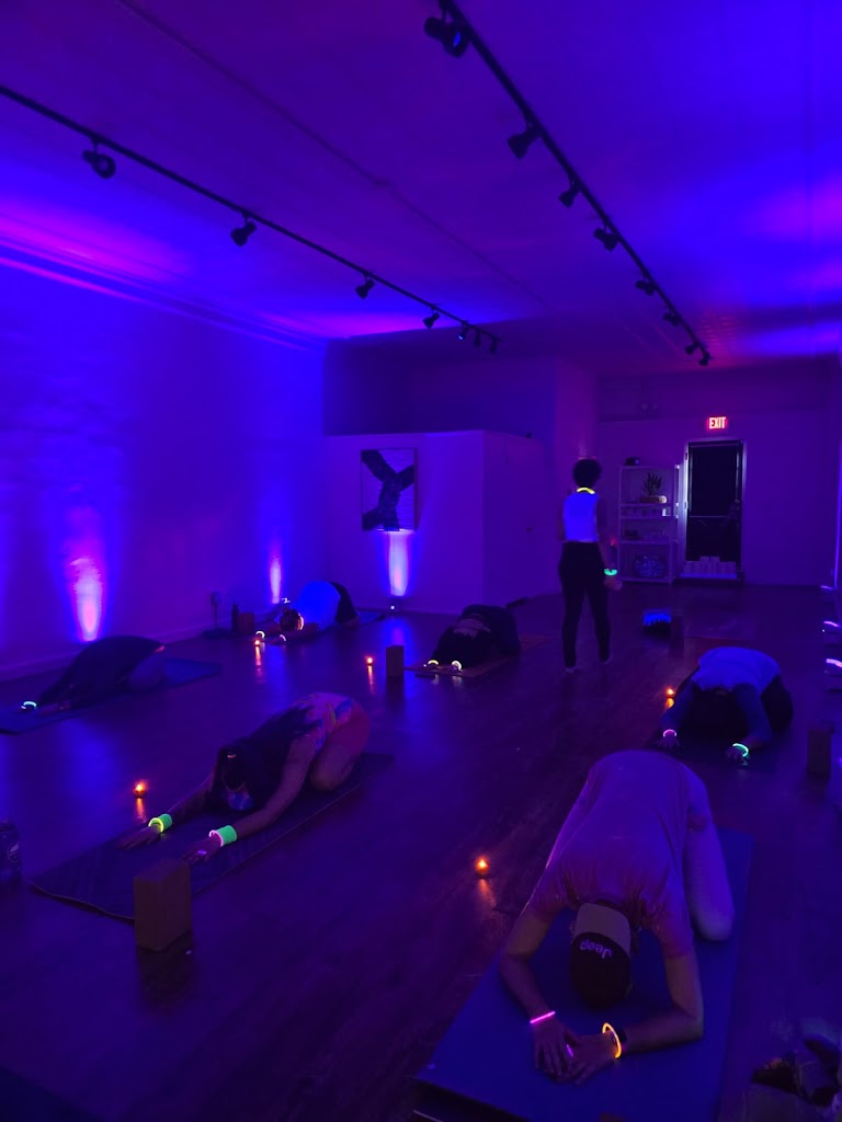  HARVEST yoga + wellness studio
