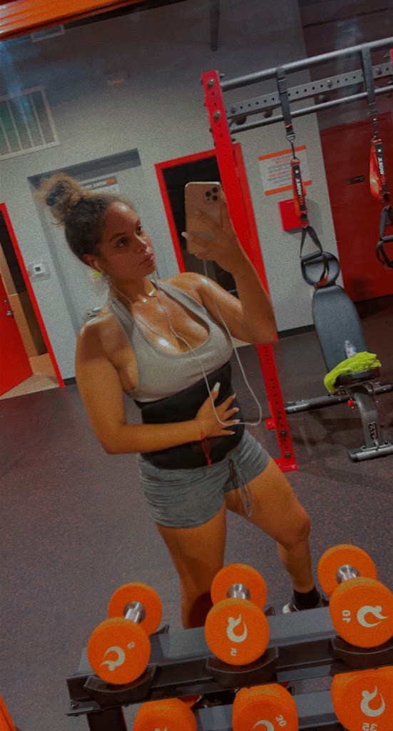  HOTWORX - Nederland, TX - Mid-County