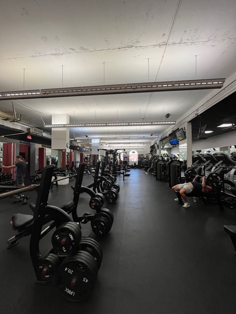  Premier Health & Fitness Gym