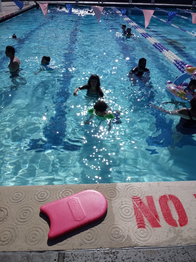  Calabasas Tennis & Swim Center